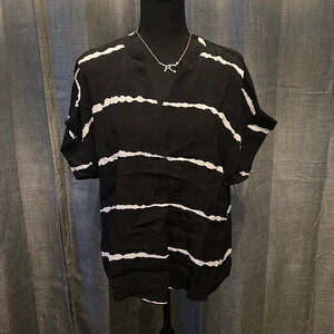 Black and White Lovestitch Blouse